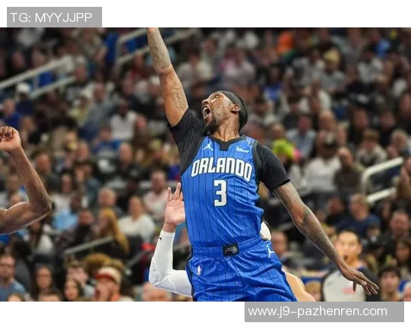 巴雷特爆发关键时刻猛龙主场险胜黄蜂，赛场传奇再续